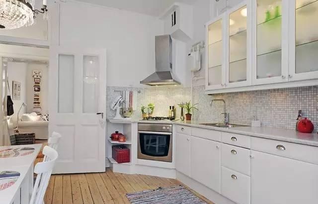 厨房烟道装修安装没有做好会反味_搜狐焦点家居_装修施工_施工价格_施工安全