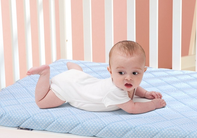 婴儿床垫哪个牌子好 婴儿床垫什么材质好